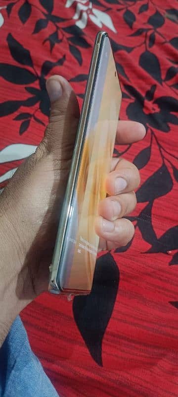 Infinix zero 30 4g 6