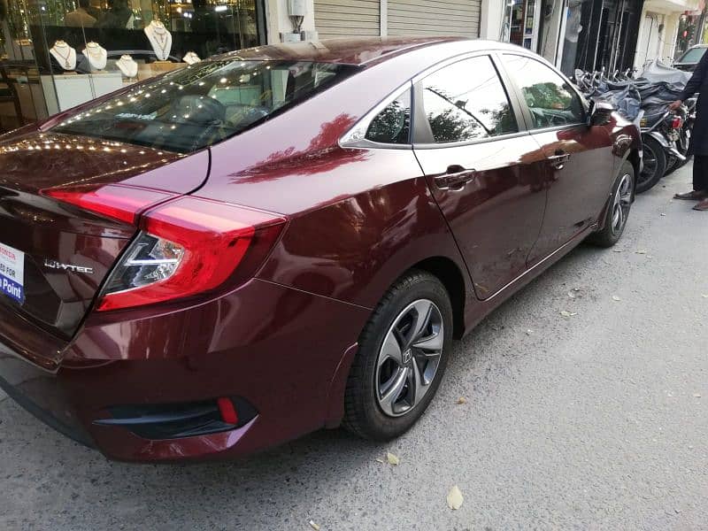 Honda Civic VTi 2020 3