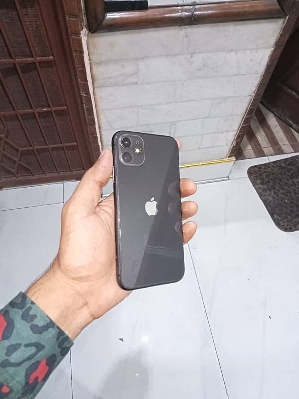 IPHONE 11 64gb simworking 1