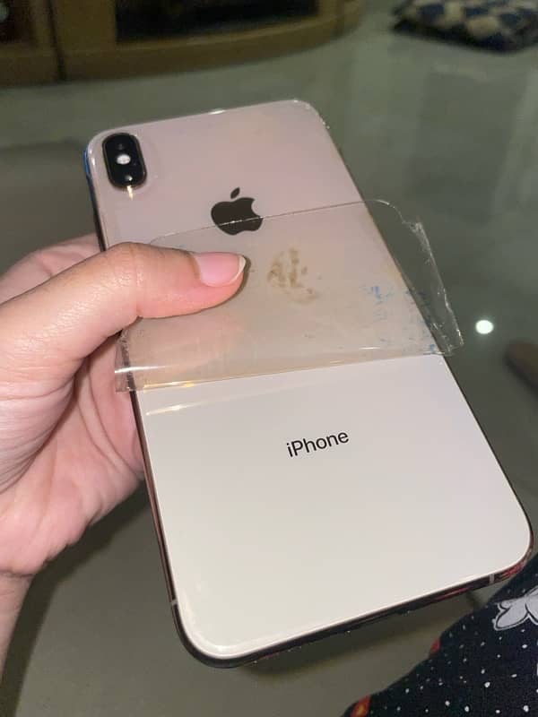 xs max 1