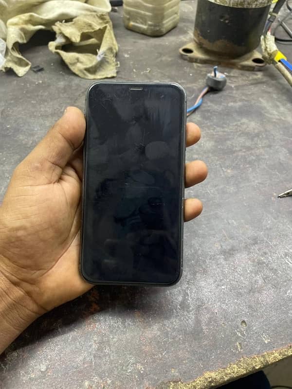 iPhone 11 non pta jv 128 gb 74 battery health 2