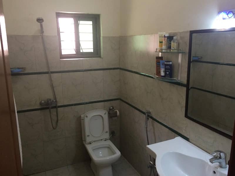 10 Marla Villa Available For Sale In DHA Phase 8 Ex Park View Block C 9