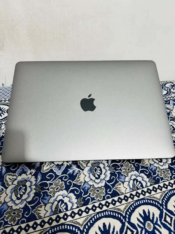 Macbook Pro 2019 CTO ( Brand New Condition ) 0