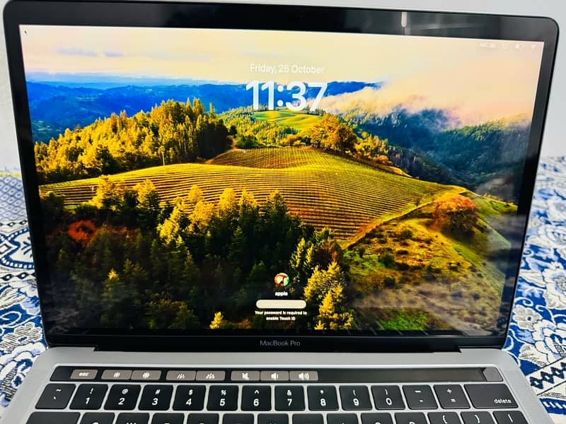 Macbook Pro 2019 CTO ( Brand New Condition ) 4