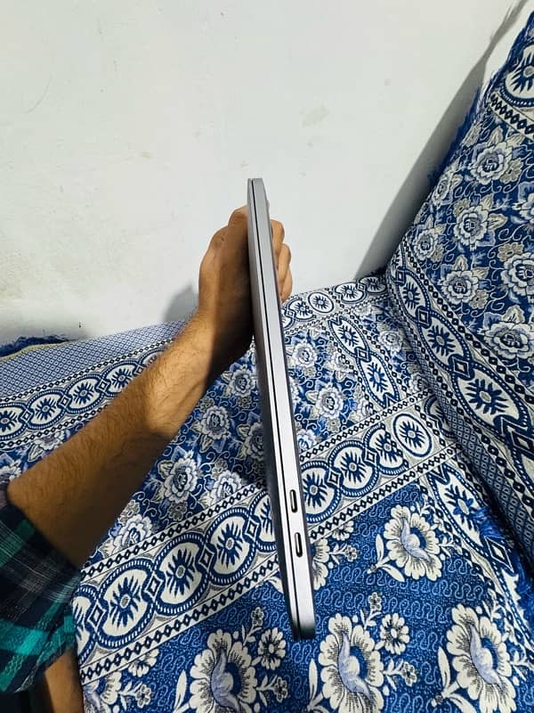 Macbook Pro 2019 CTO ( Brand New Condition ) 7