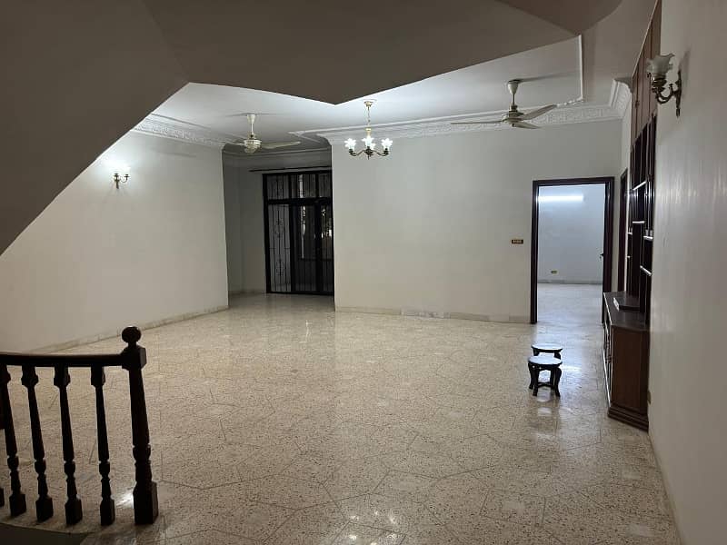 2 Kanal Full Basement Corner House for sale in DHA Phase 3 Block Z 3