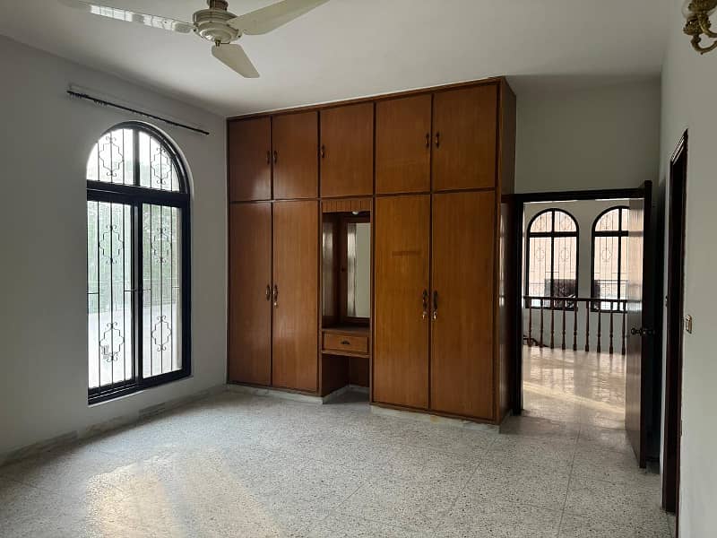 2 Kanal Full Basement Corner House for sale in DHA Phase 3 Block Z 20