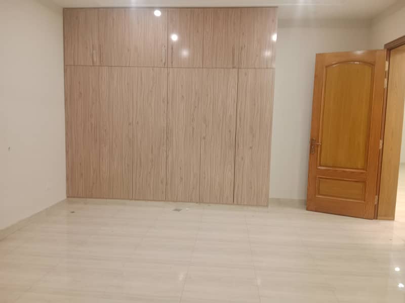 Brand New Condition 1kanal Upper portion. Is Available For Rent in D. 12 10