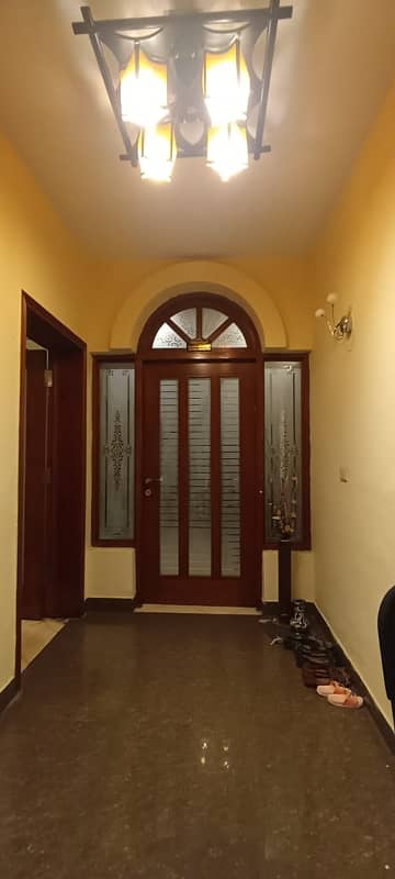 1 Kanal Corner House For Sale In Rehman Villas Opposite Mall Of Defence (Avenues Mall). 11