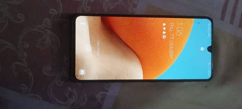 samsung a32 all ok no any fault dual sim. 5g box only 10