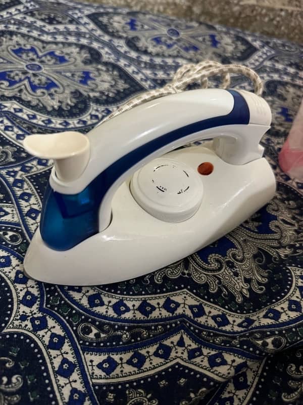 Brand New Travel Iron for sale 1