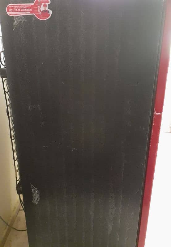 Room Fridge for Urgent Sell 1