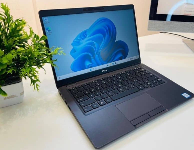 Dell latitude 5300 core i5 8th generation 1