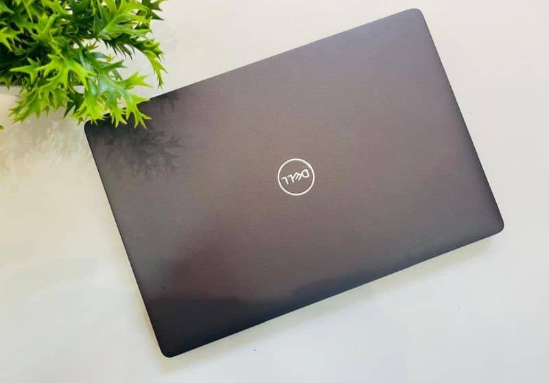 Dell latitude 5300 core i5 8th generation 3