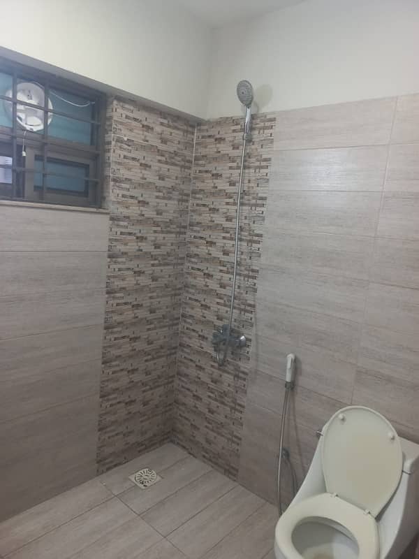 10 Marla 4 Bedroom House for Sale in Askari -11 Lahore. 1