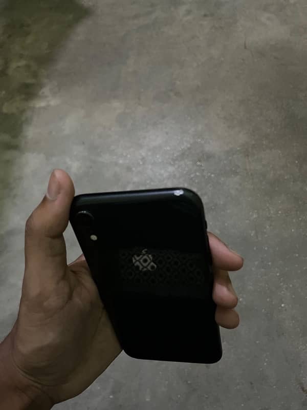 iphone xr 64gb 0