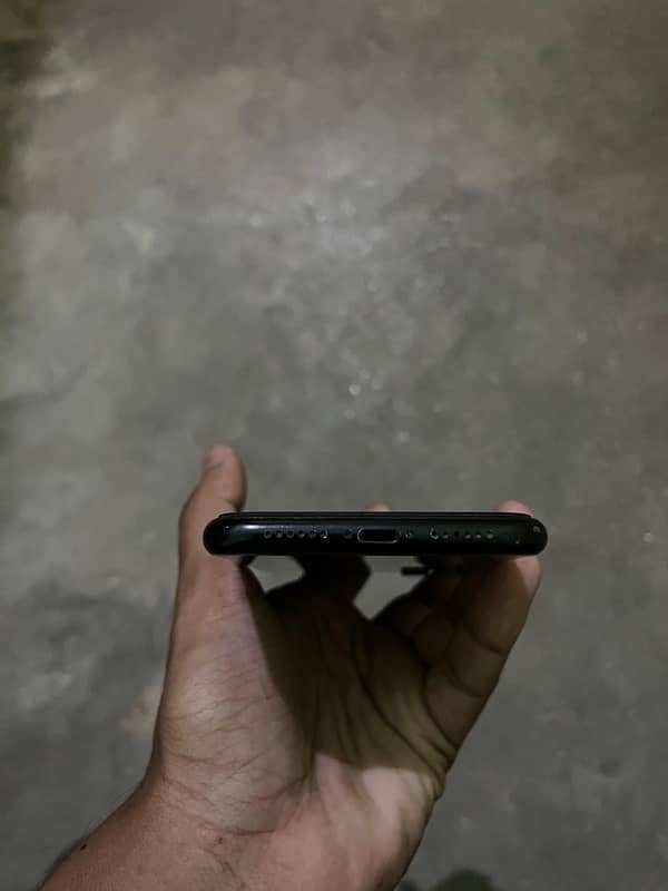 iphone xr 64gb 1