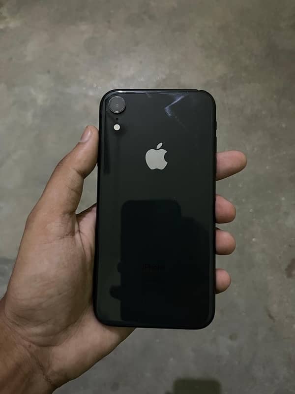 iphone xr 64gb 3