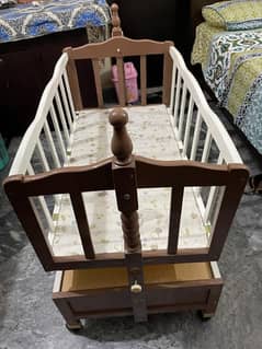 Baby Cot with swing 0