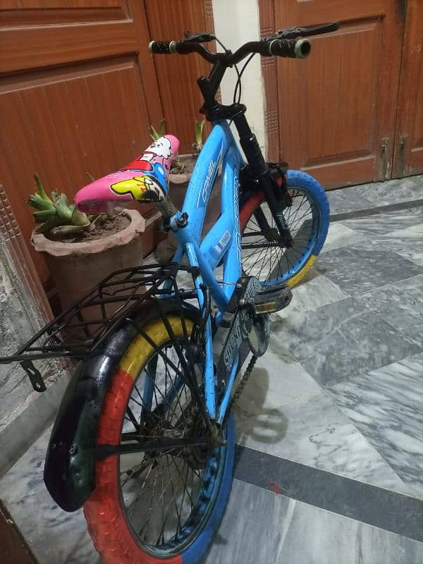 Caspian 16 inch blue genium frame for sale in good condition all OK 8