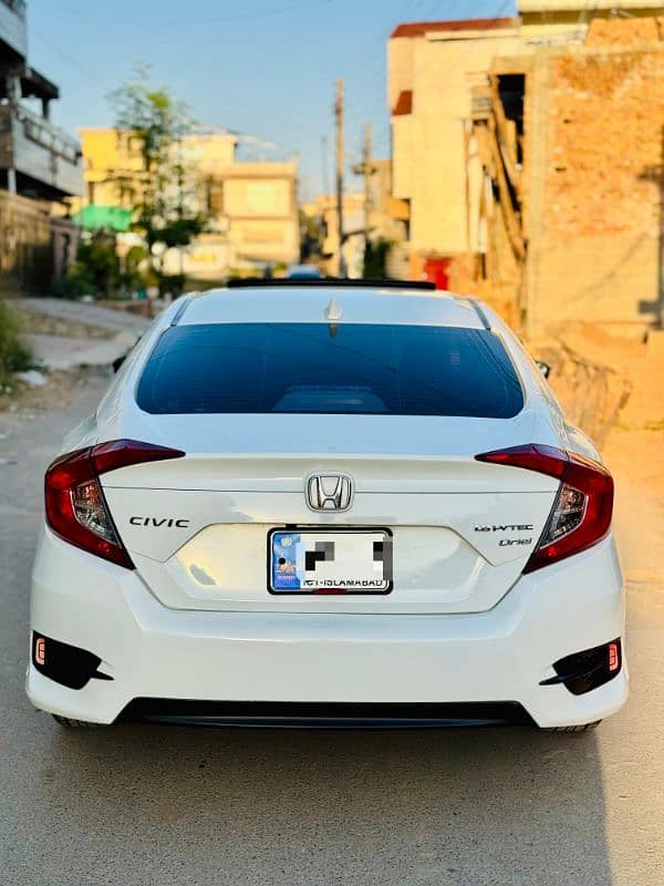 Honda Civic Oriel 2017 1