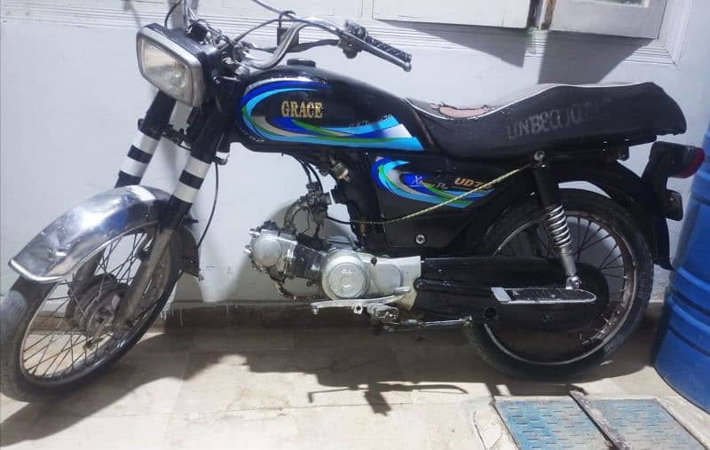 grace bikeh 2012 good condition 03188308655 call 2