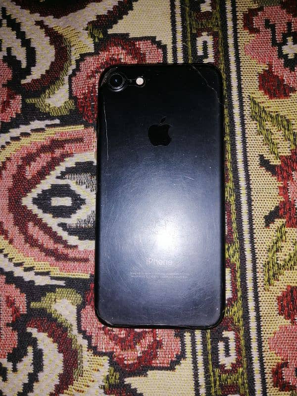 iphone 7 non pta lash condition 128gb 1