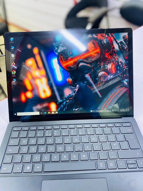 Surface book 3 Core i5-11 gen 1