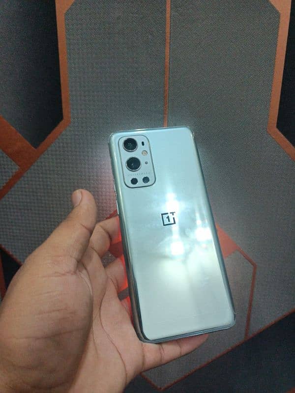 OnePlus 9pro condition 10/10 contact 03111000284 1