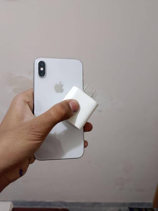 Iphone X 64 gb Pta Approved 7