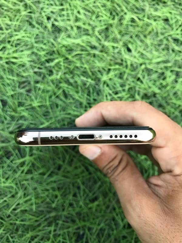 iPhone XS dual sim PTA provide 4