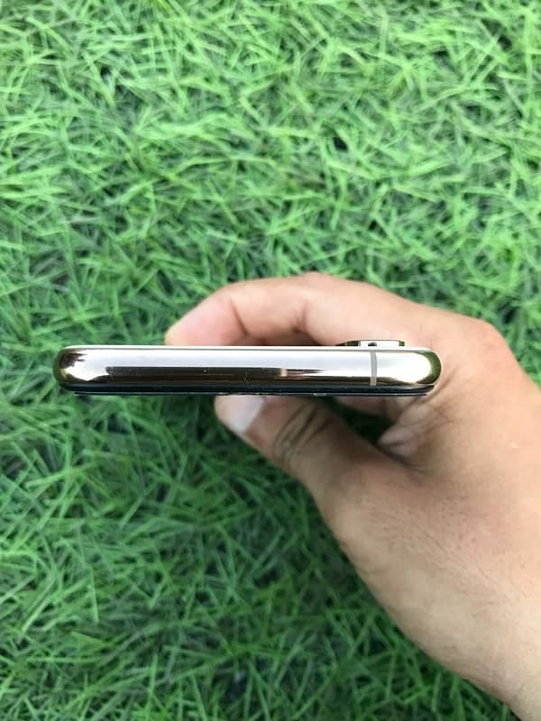 iPhone XS dual sim PTA provide 5