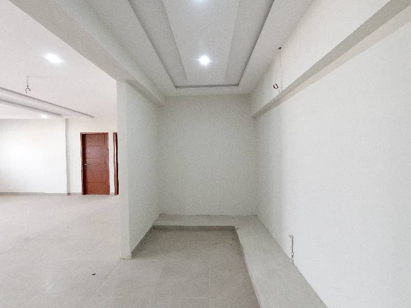 Brand New Penthouse Available For Sale In Capital Residencia 2