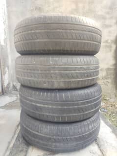 Tyre 195.65 . 15