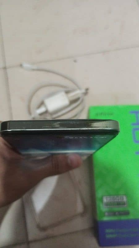 Infinix hot 40i 8/128 dual sim pta approve 3