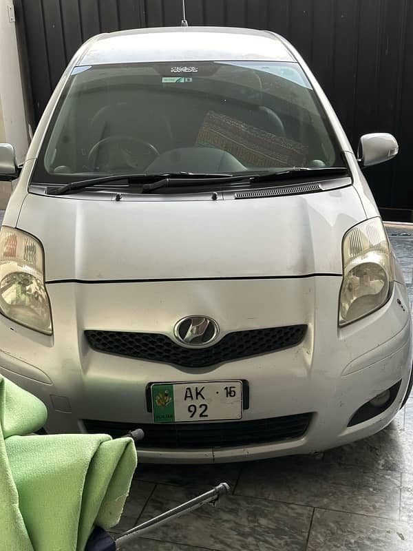 Toyota Vitz 2009 5