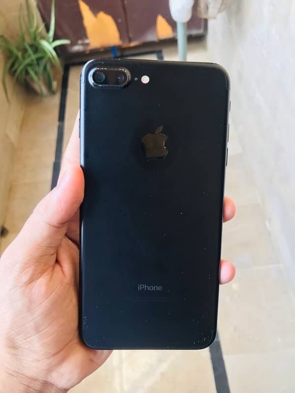 Iphone 7 plus 128gb pta approved . 1