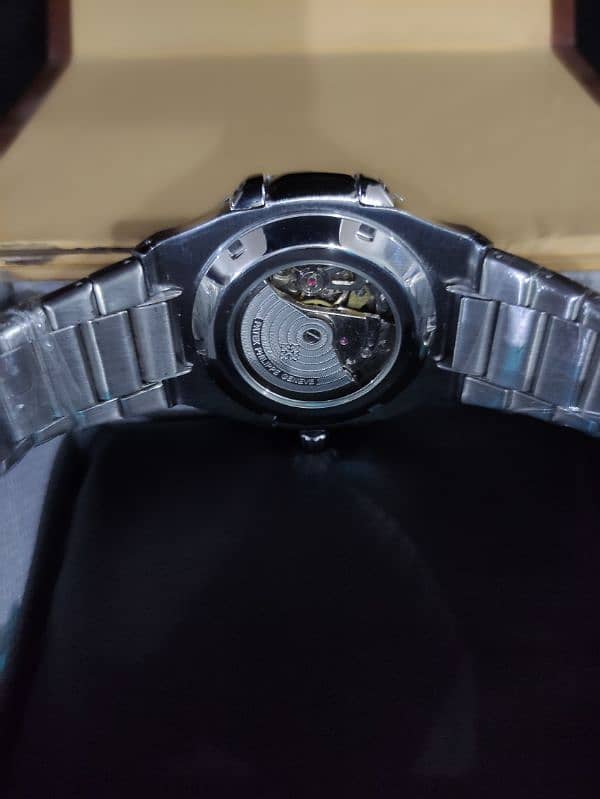 Patek Philippe Geneve Nautilus Swiss Made Automatic Transmission 3