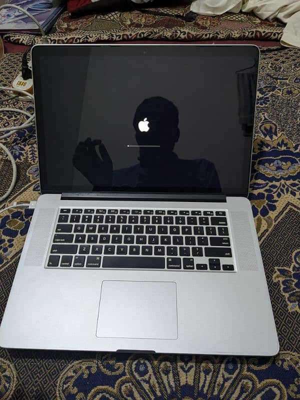 MacBook Pro 13 late 15.5 2