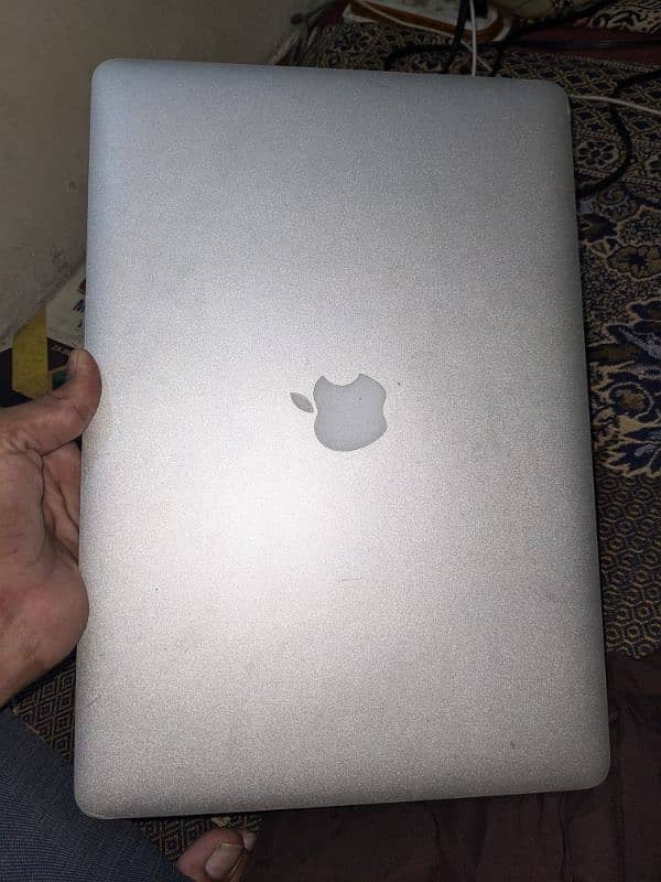 MacBook Pro 13 late 15.5 3