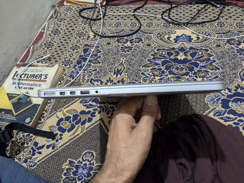 MacBook Pro 13 late 15.5 6