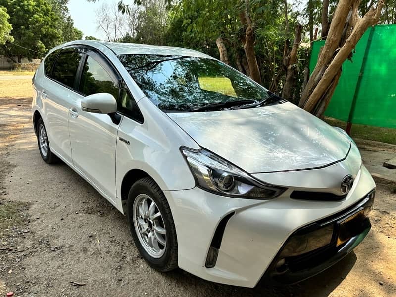 Toyota Prius Alpha 2015/18 2