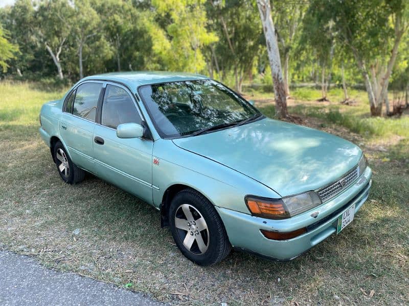 Toyota Corolla XE 1999 0