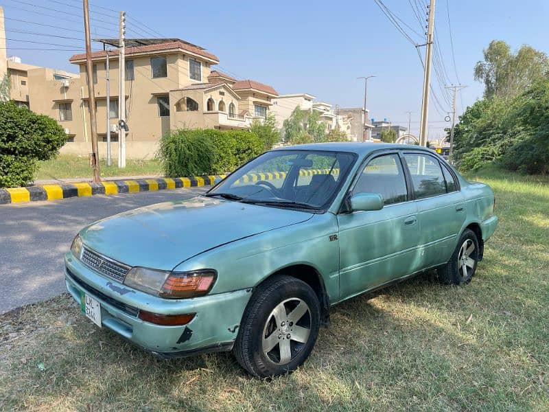 Toyota Corolla XE 1999 4