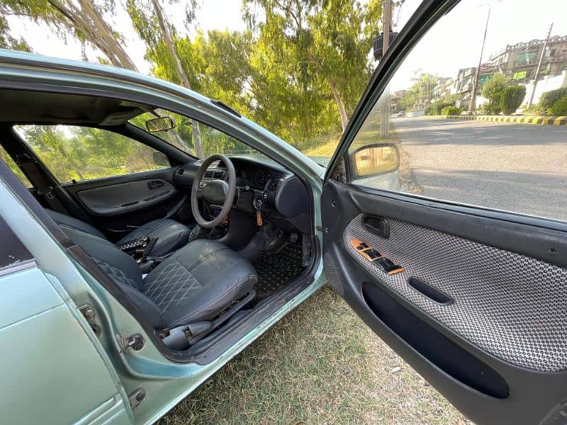 Toyota Corolla XE 1999 11