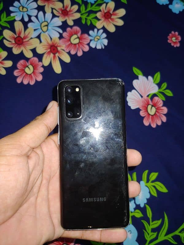 Samsung S20 5G 8/128 2