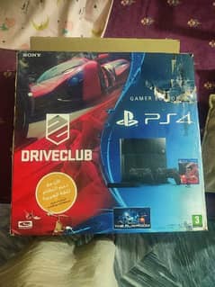 Playstation 4 (500 GB) 0