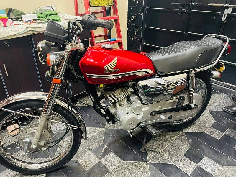 Honda CG125 SE 2019 model. 11