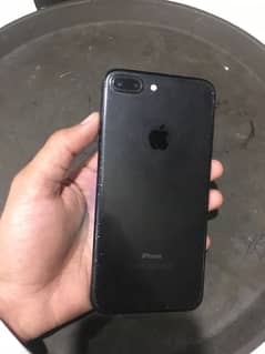 iphone 7plus PTA proved 32 gb