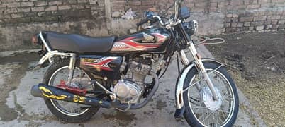 Honda 125 23/24 model fresh condition applied for